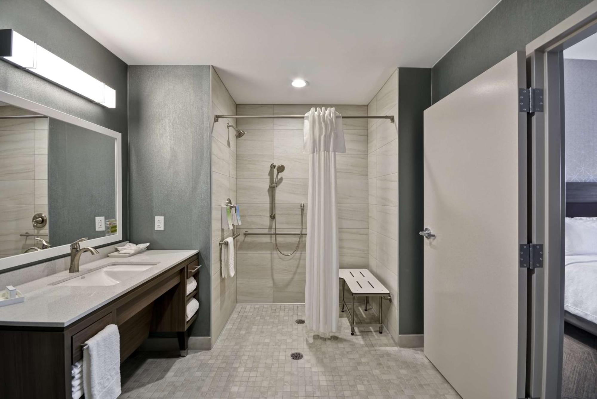 Home2 Suites By Hilton Plano Richardson Exterior photo