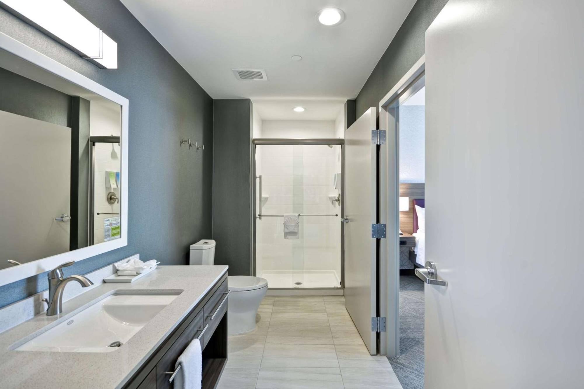 Home2 Suites By Hilton Plano Richardson Exterior photo
